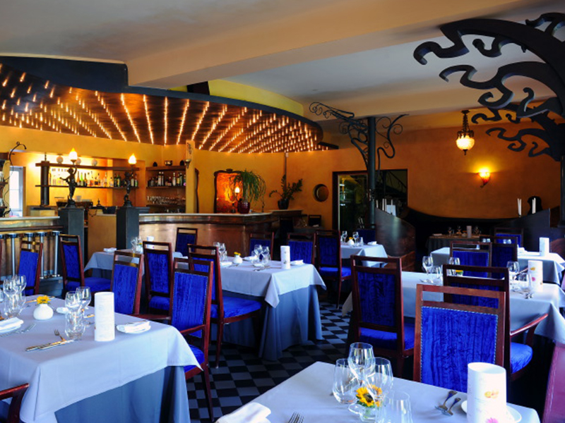 Le Pavillon à Eschsuralzette GASTRONOMIE RESTAURANT BAR BRASSERIE CAFE Restaurant